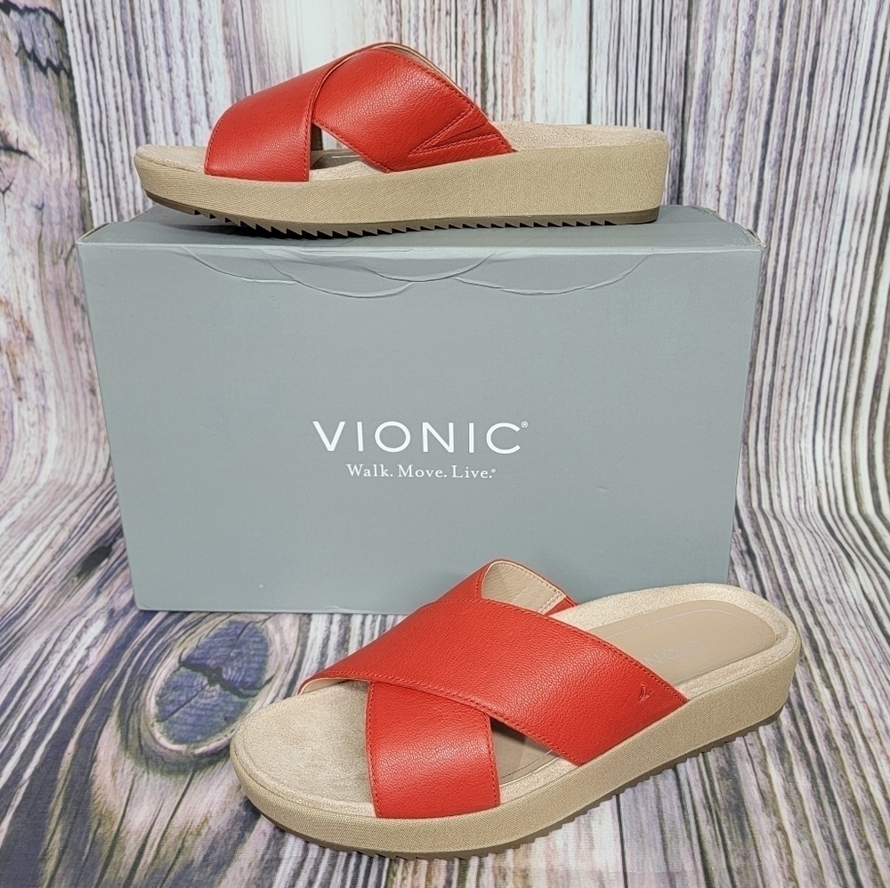 VIONIC Cherry Red Hayden Criss Cross Leather Wedge Sandals New Womens 8.5 Wide